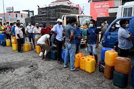 SRILANKA-FACES-FUEL-CRISIS-ONLY-ESSENTIAL-SERVICES-RUN-TILL-JULY10TH