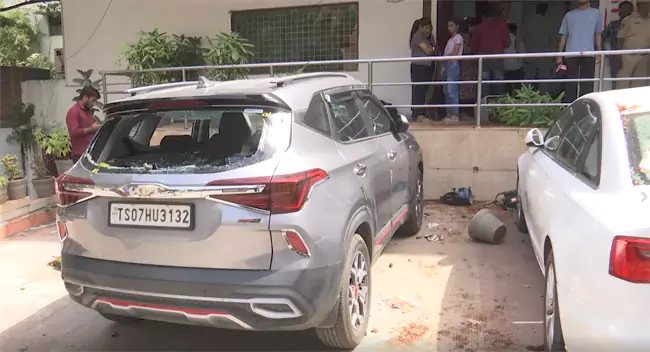 Mahaa News Attacked Leaders Rally, KTR Faces Scrutiny