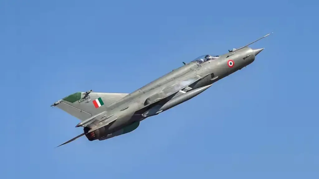 MIG-21’S-FINAL-FLIGHT:-IAF-BIDS-ADIEU-TO-‘FLYING-COFFIN’