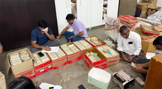 SIT Uncovers Rs. 11 Crore in Andhra Liquor Scam Probe