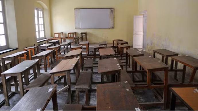 8,000 Schools Across India Have No Students!