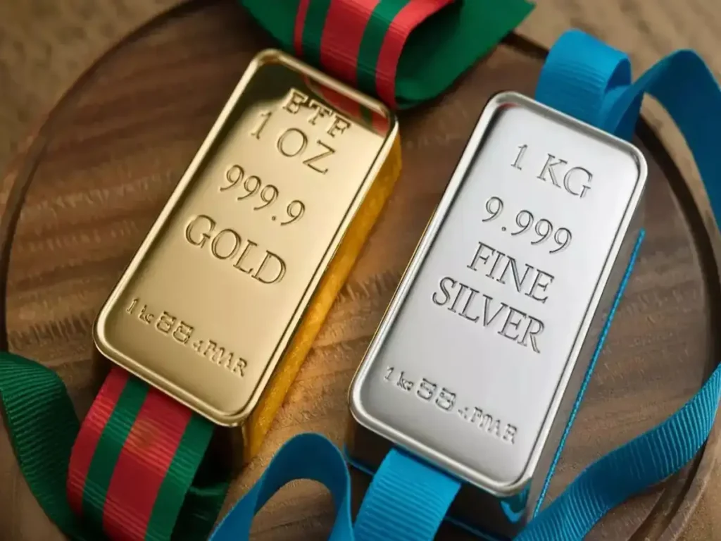 GOLD'S-DIP,-SILVER'S-SURGE:-SMART-BUY?