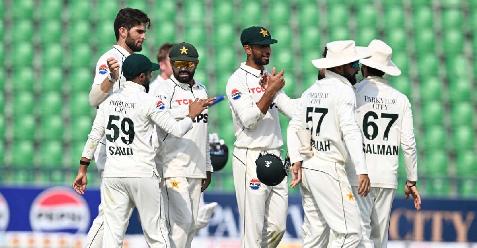 PAKISTAN-HALTS-SOUTH-AFRICA'S-TEST-STREAK-IN-STYLE