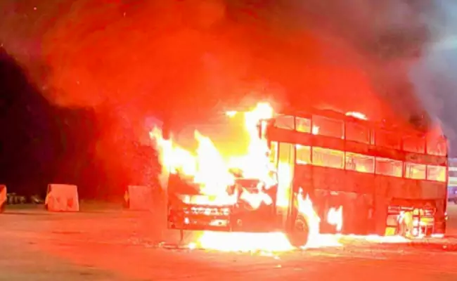 SLEEPER-BUS CATCHES-FIRE, PASSENGERS SAFE!