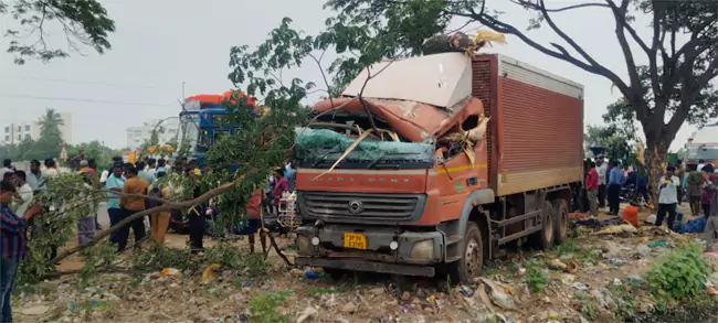 Container Lorry Rampage in Nellore Three Killed, Three Injured