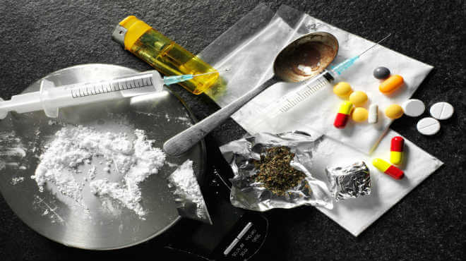 DOCTOR'S-DEN-EXPOSED:-DRUGS-IN-HYDERABAD-HOME