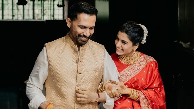 Star Bride Samantha Stuns as She Begins New Chapter with Raj